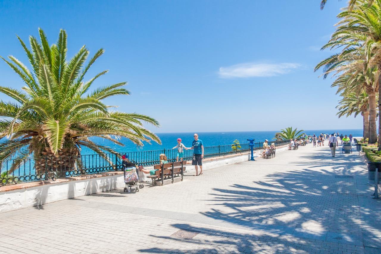 Balcon Europa Nerja Apartment ภายนอก รูปภาพ