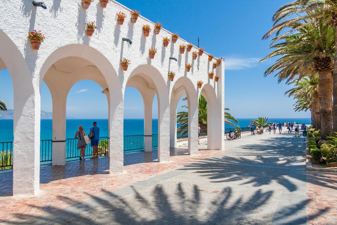 Balcon Europa Nerja Apartment ภายนอก รูปภาพ
